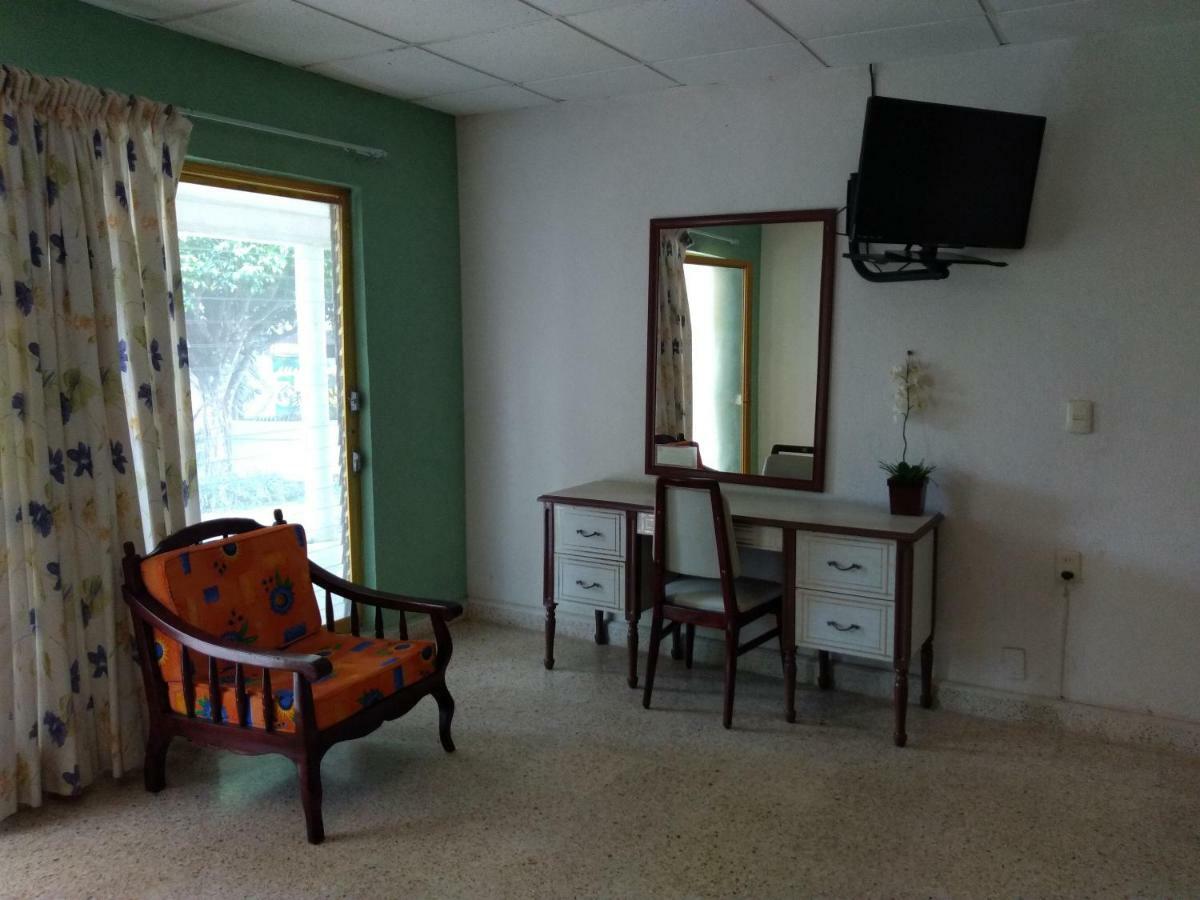 Hotel Playa Azul Catemaco Εξωτερικό φωτογραφία